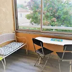 Appartement Port Frejus Avec Loggia Et Acces Plages A Pieds