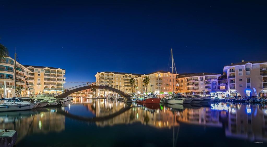 Port Avec Loggia Et Acces Plages A Pieds Appartamento *
