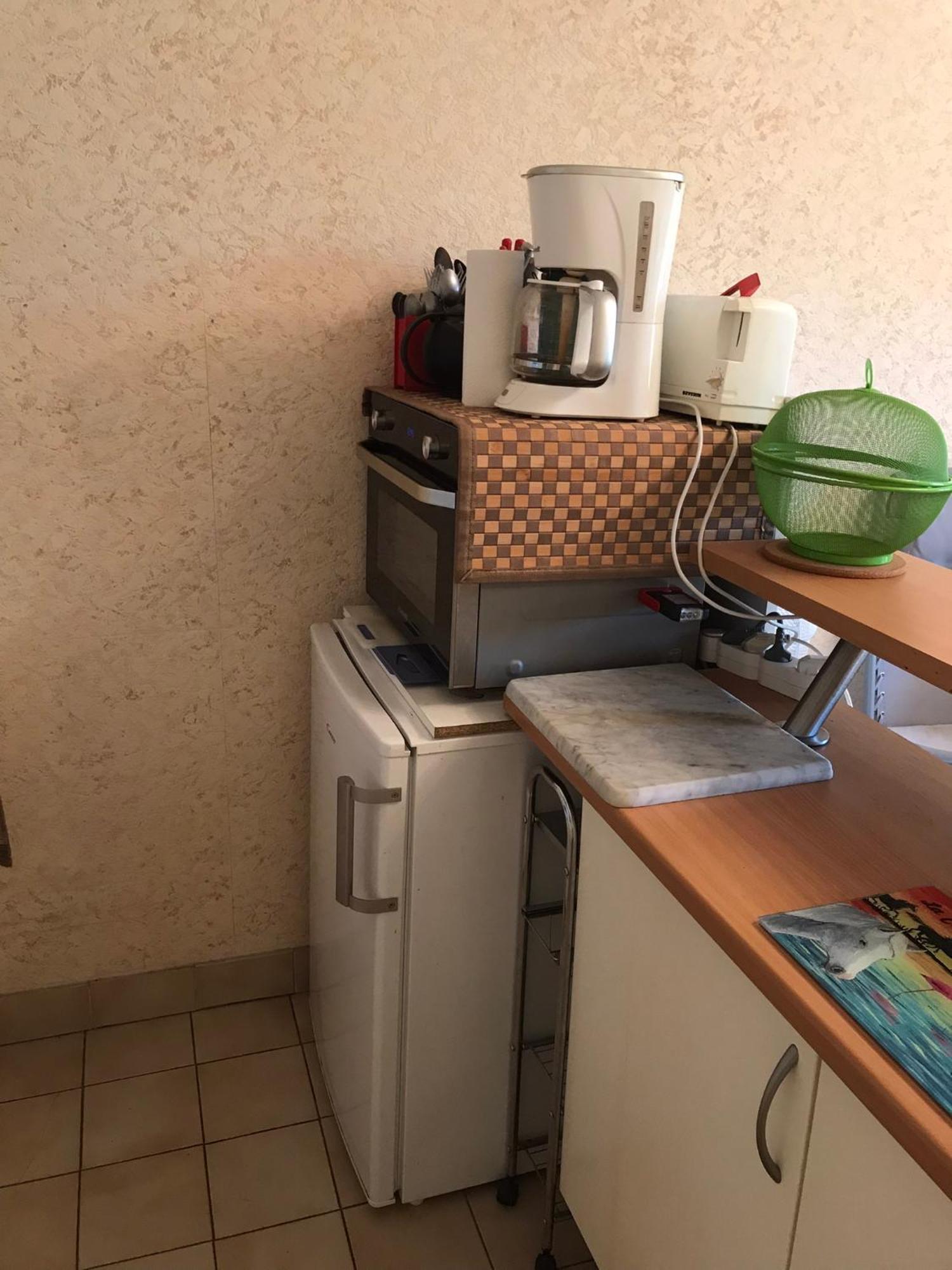 Apartment Port Avec Loggia Et Acces Plages A Pieds Frejus
